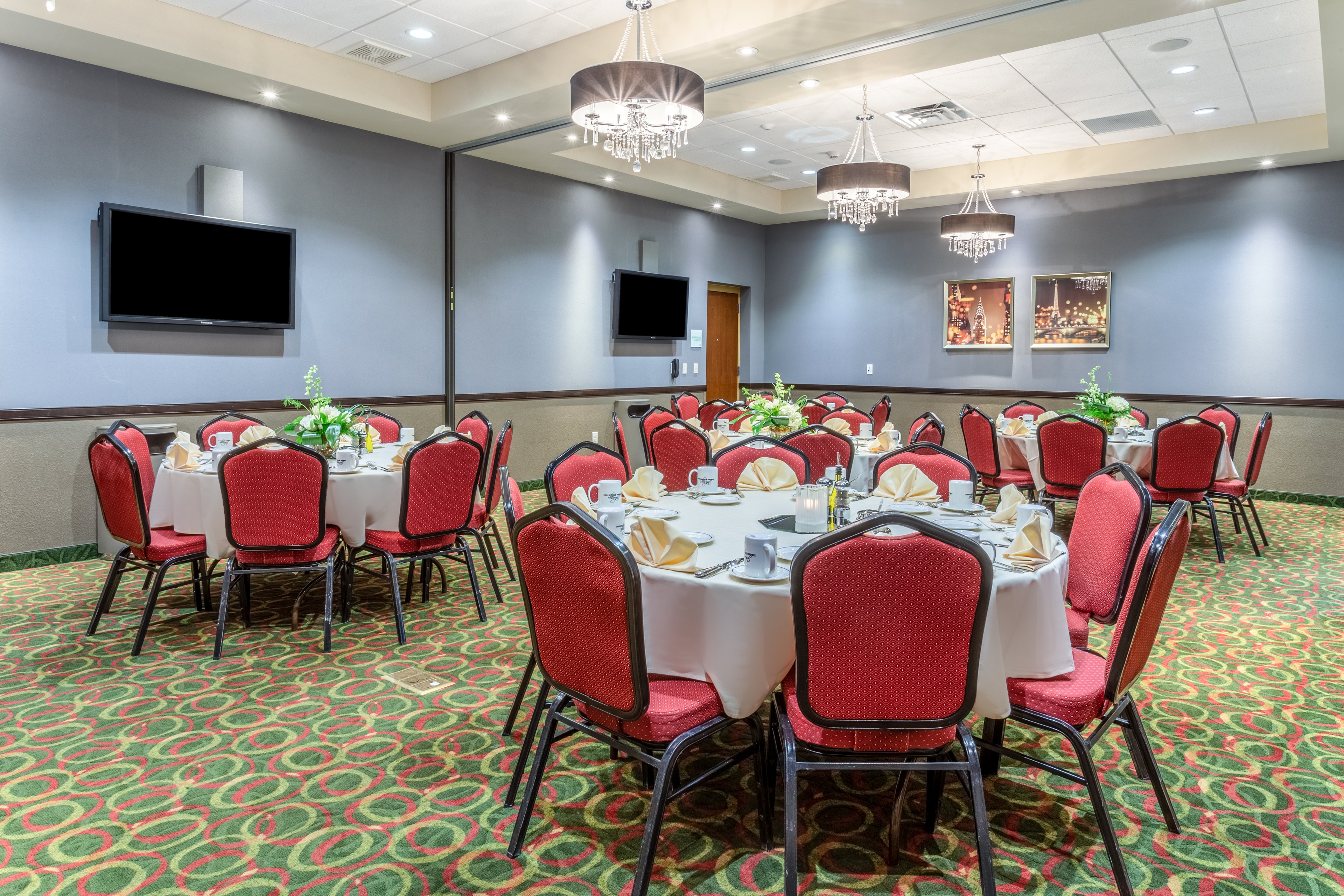 Holiday Inn Eau Claire South I-94 42/55