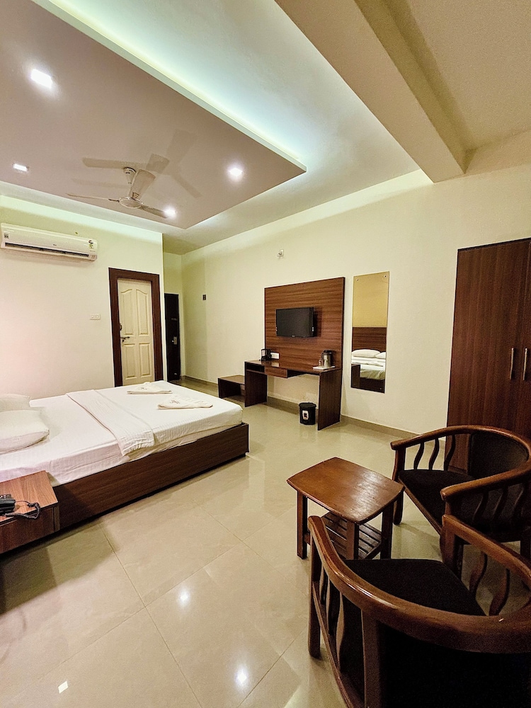 Hotel Citywalk Residency 14/50