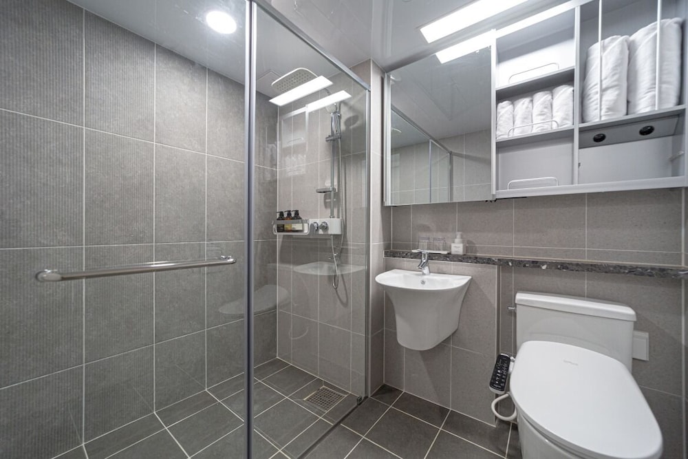 Bella Stay Hotel Chuncheon 58/64