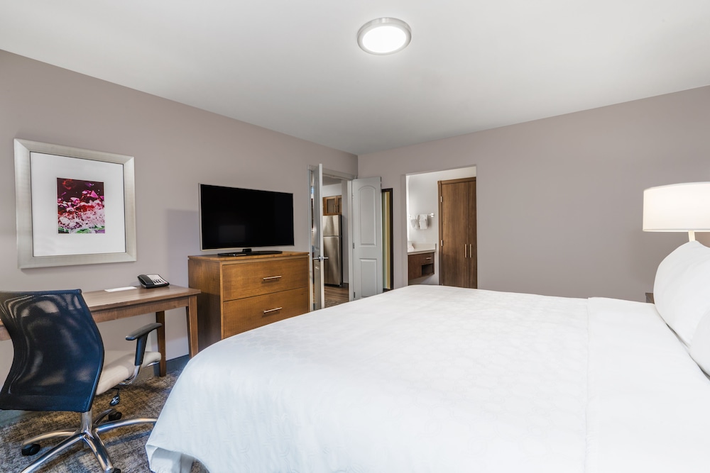 Staybridge Suites Anchorage 23/76