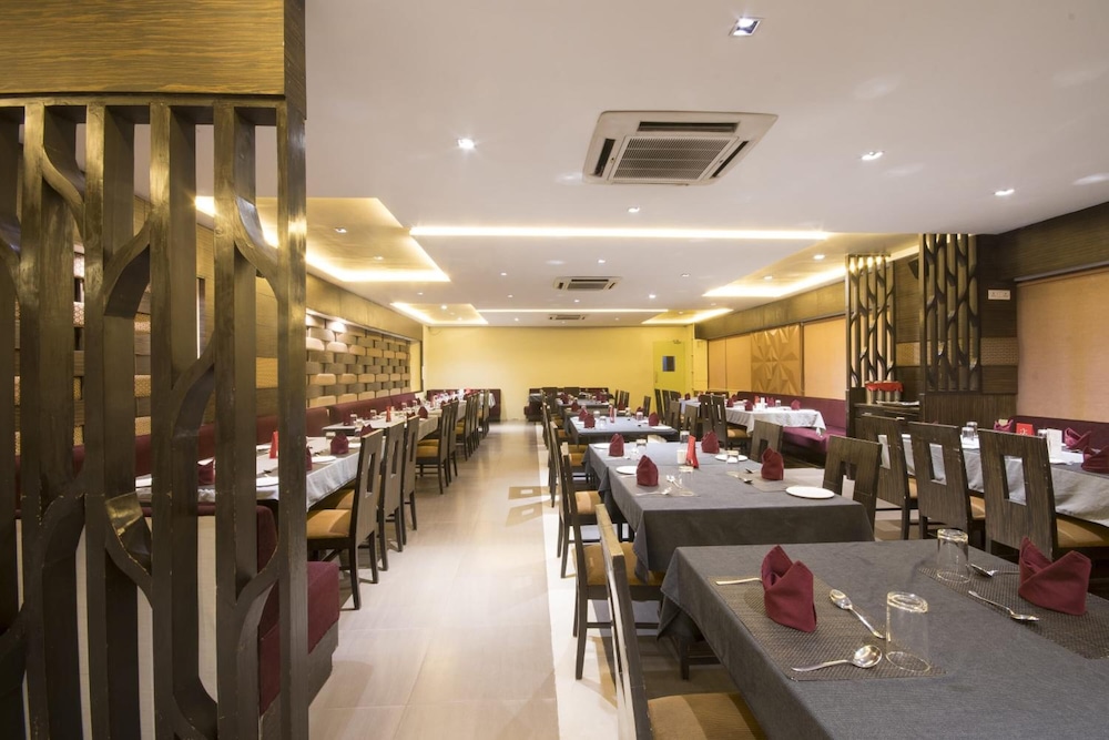 PLATINUM INN HOTEL 34/46