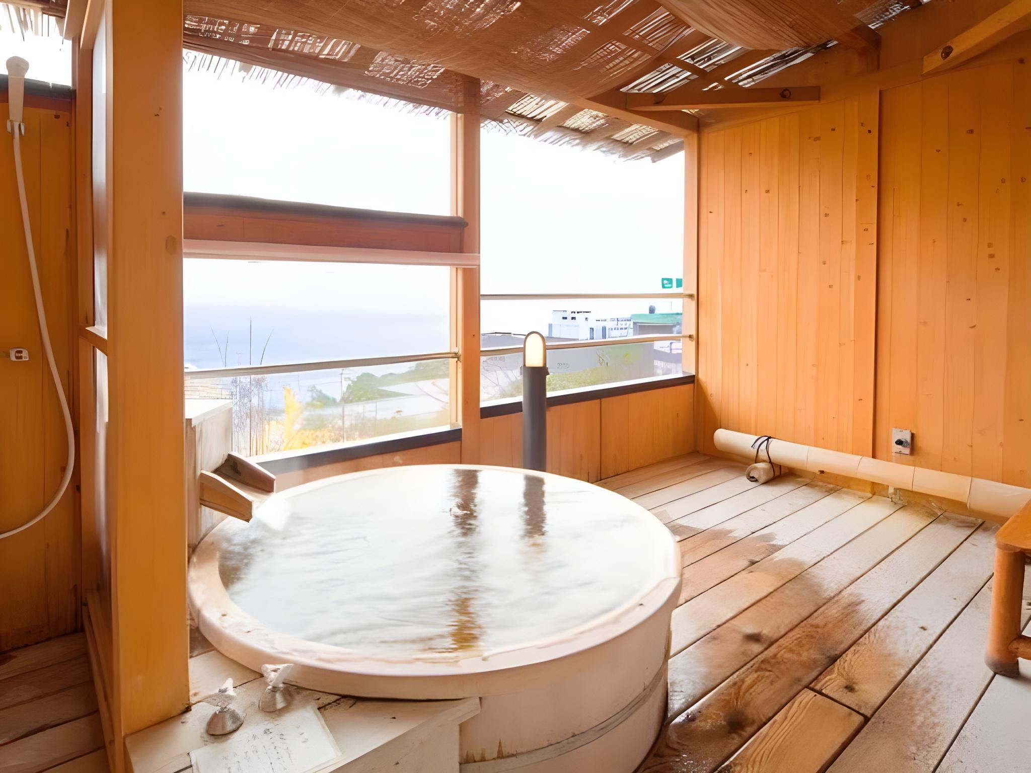 Takami Hotel 15/38