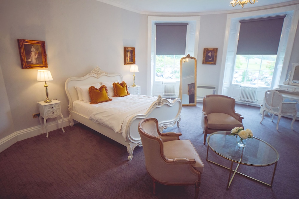 SUPERIOR, DOUBLE BED