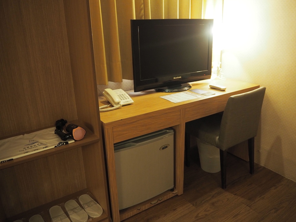 The Riverside Hotel Hengchun 52/60