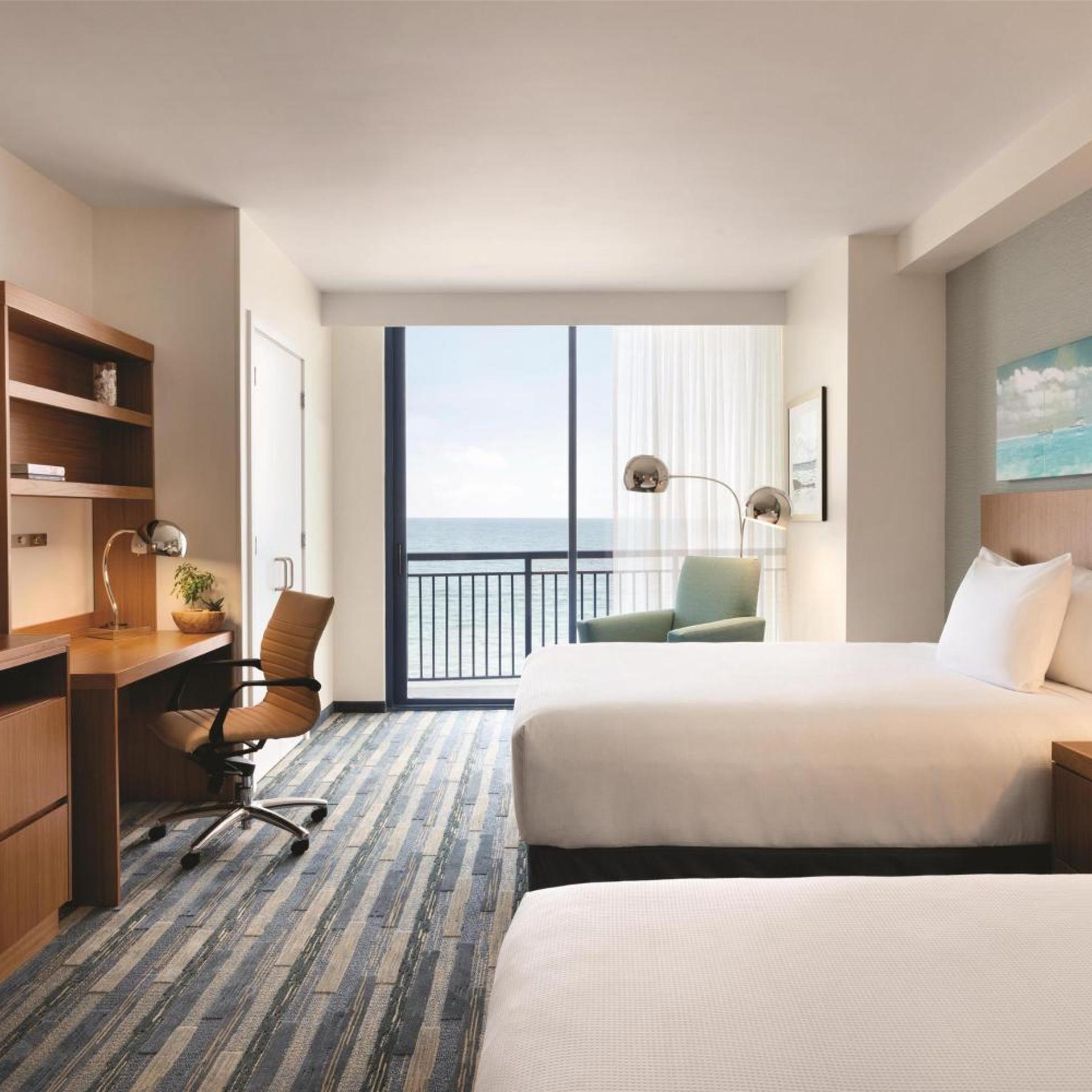 1 Bedroom, Suite, 2 Queen Beds, Ocean Front, High Floor
