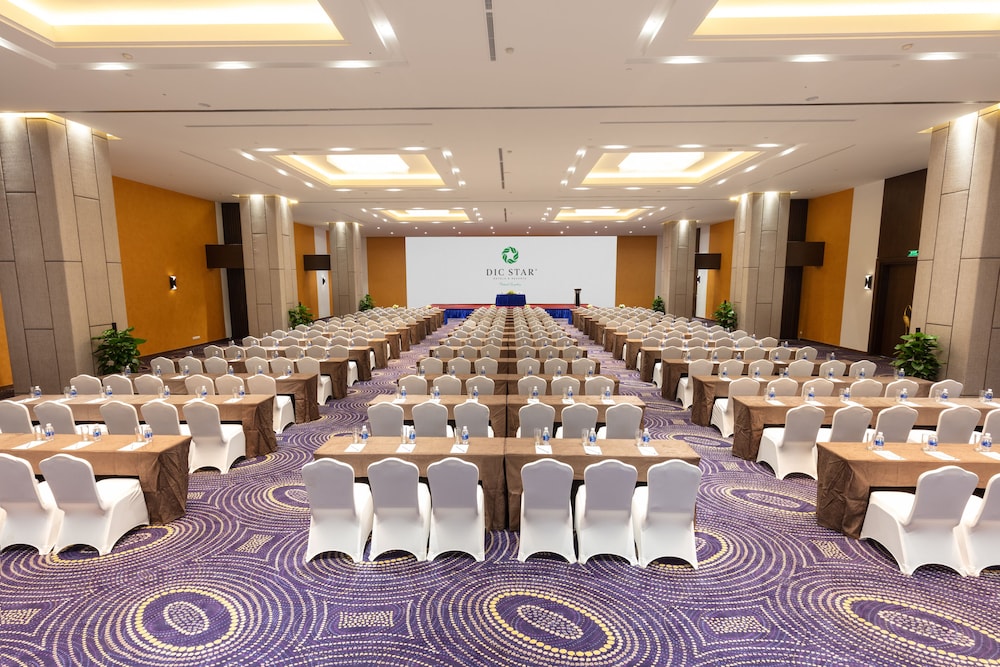 Dic Star Hotels Resorts Vinh Phuc 34/43