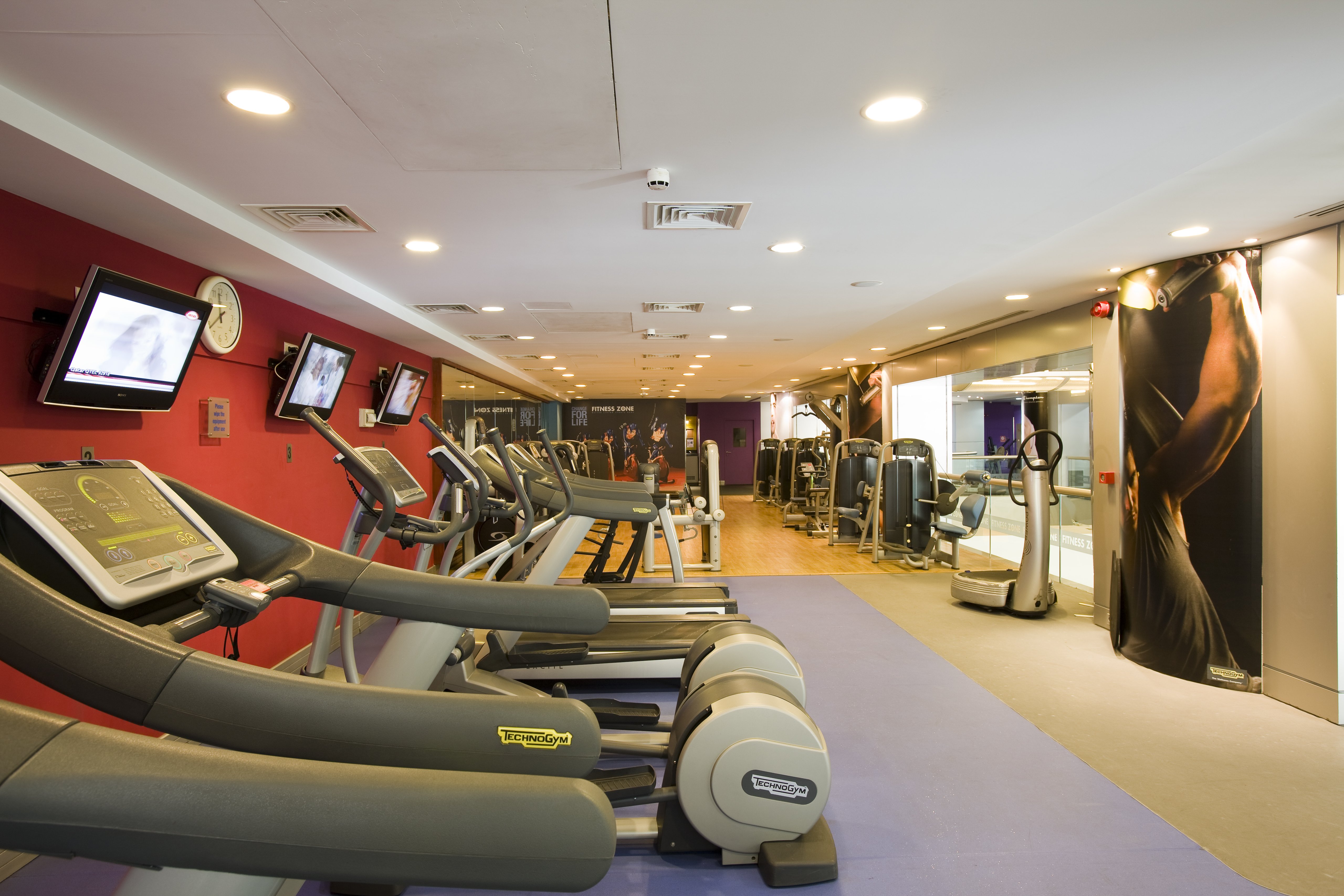 Crowne Plaza Hotel Beirut 10/50
