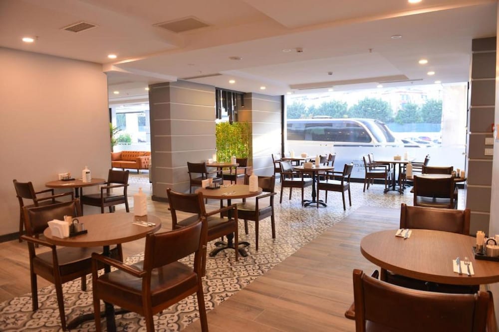Litros Hotel & Spa 38/50