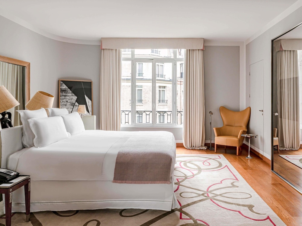 Le Royal Monceau Raffles Paris 25/80