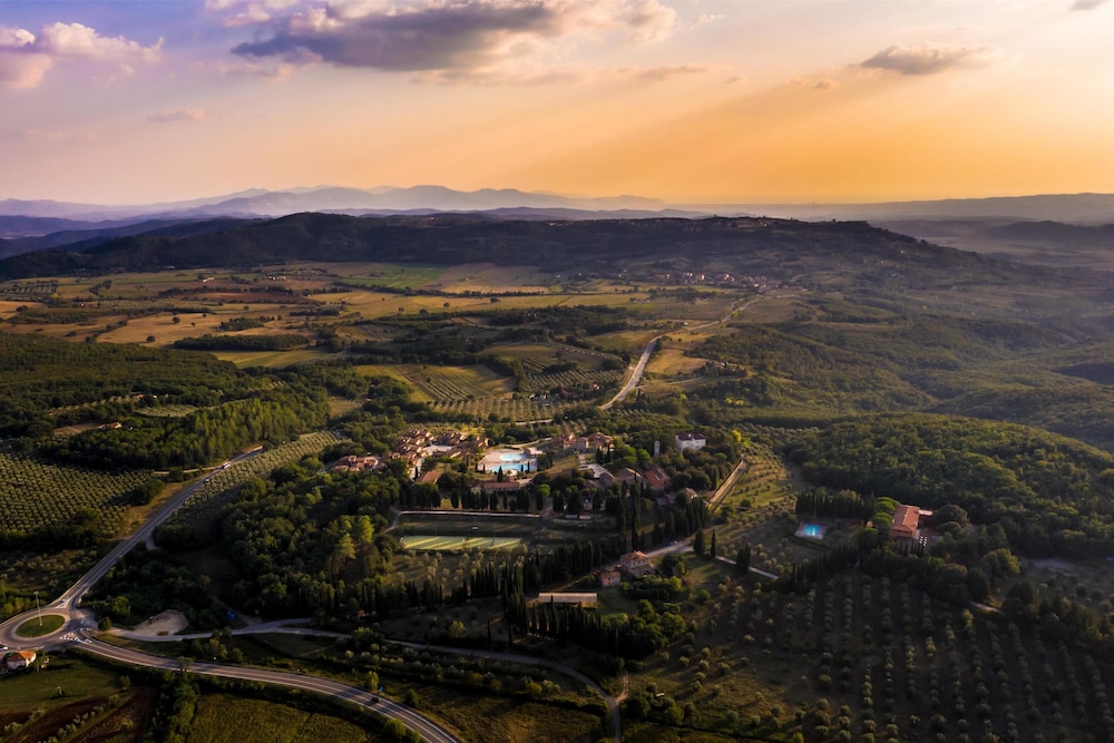 Pian Dei Mucini Resort 68/74