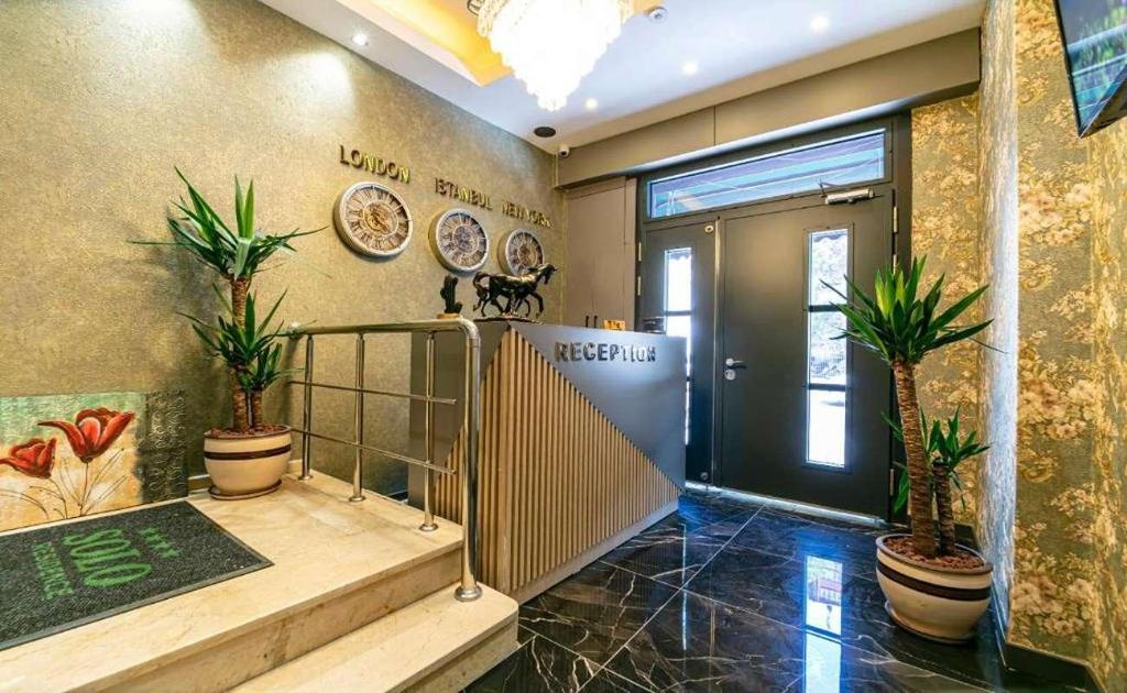 SOLO HOTEL 8/49