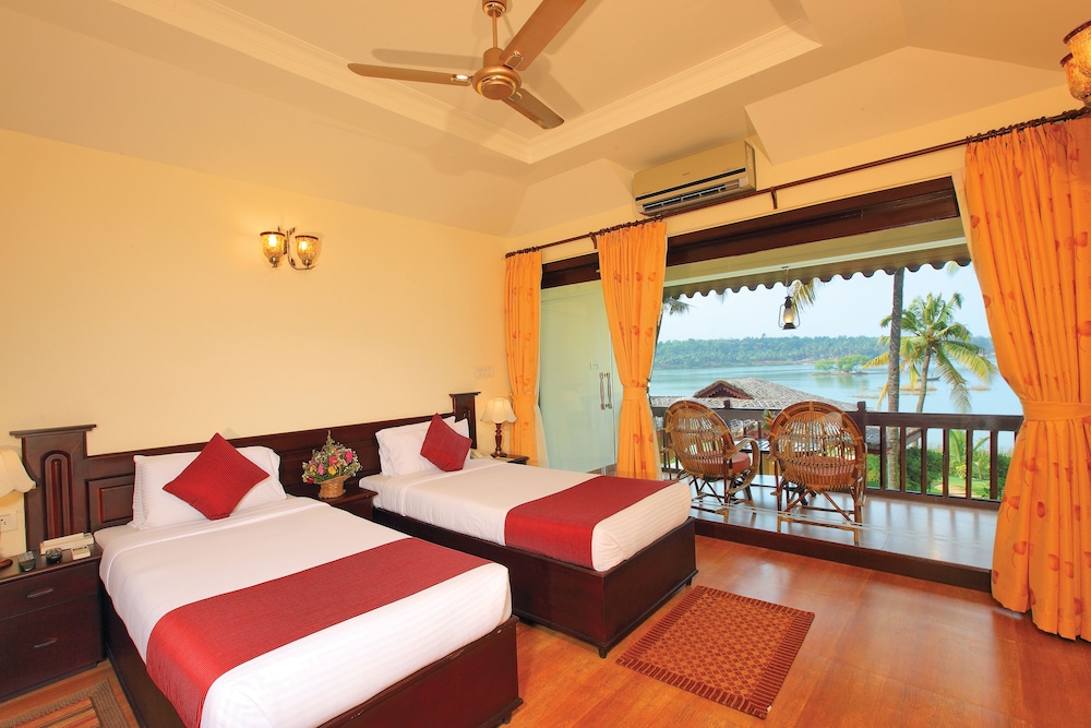 Fragrant Nature Backwater Resort & Ayurveda Spa 10/50