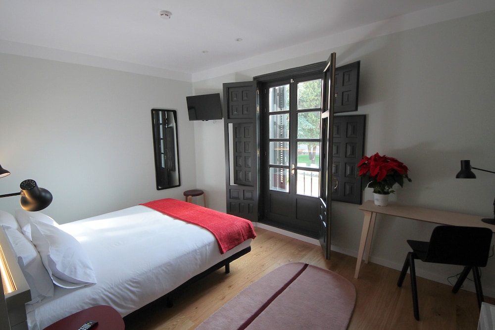 Hostel Complutum 2/36