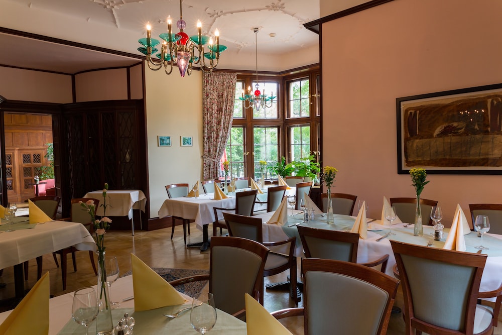 Parkhotel Unter Den Linden 15/35