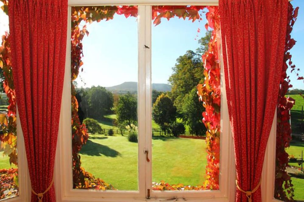 Benhall Farm Holidays 17/24