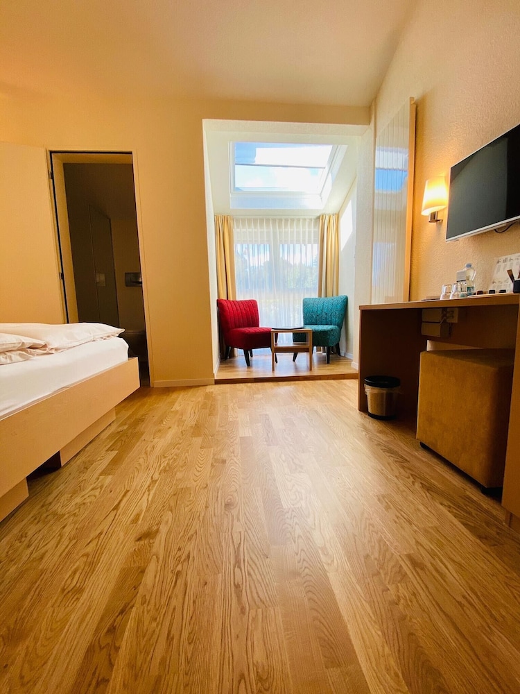 Felmis Hotel 28/37