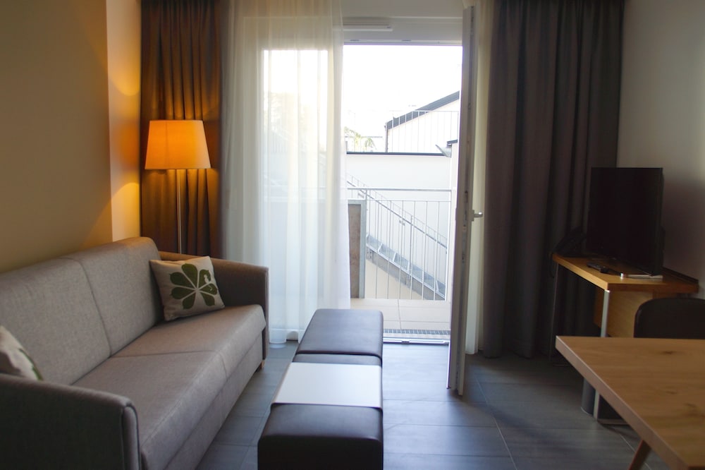 Parks 73 The Townhouse Hotel 26/50