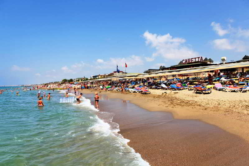 Caretta Beach Hotel 34/36
