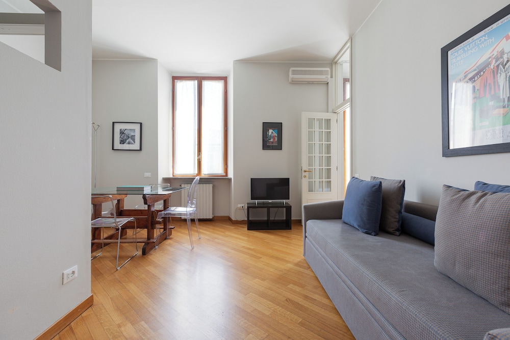 Brera Apartments In Garibaldi 24/50