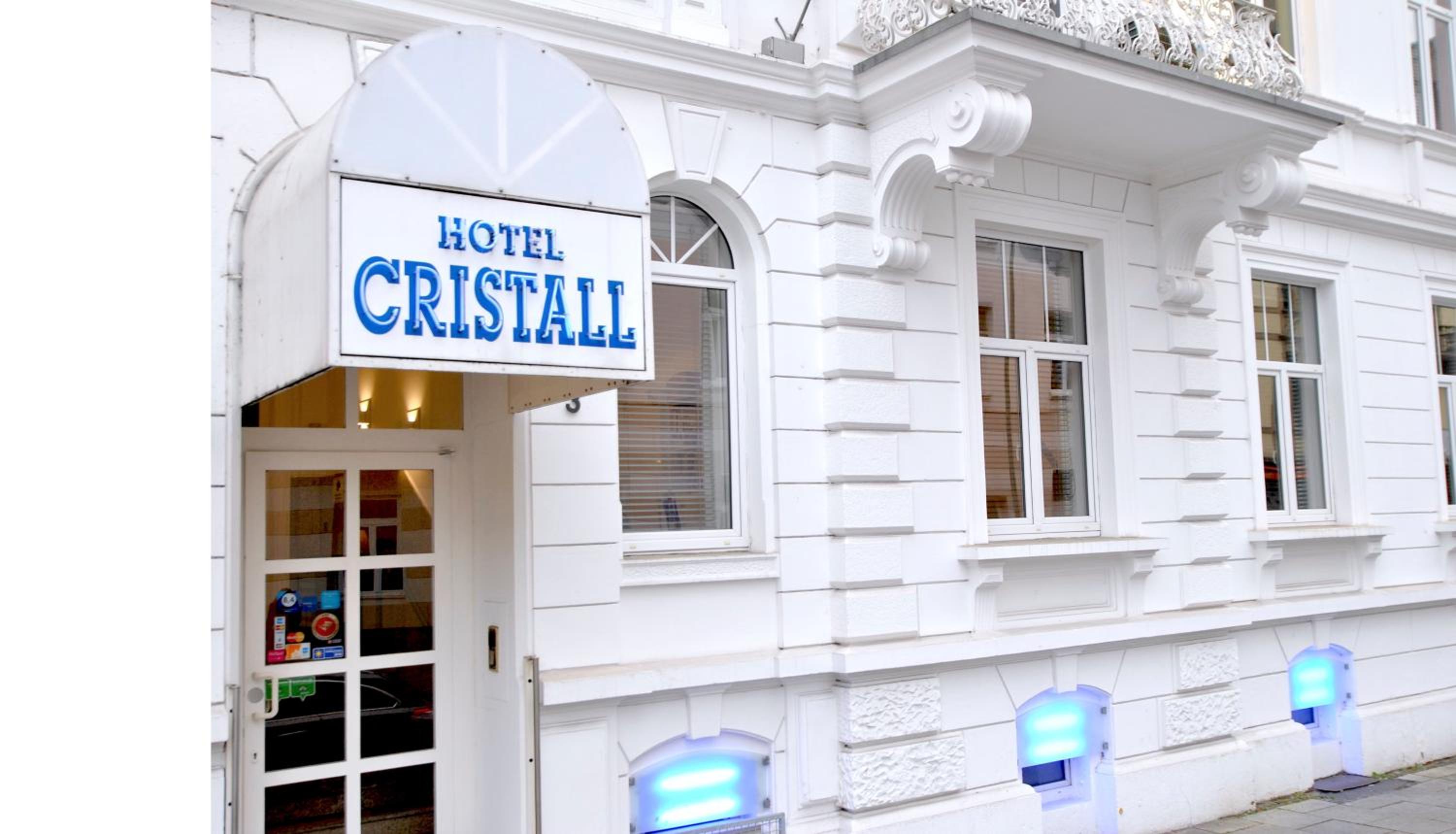 Hotel Cristall 4/57