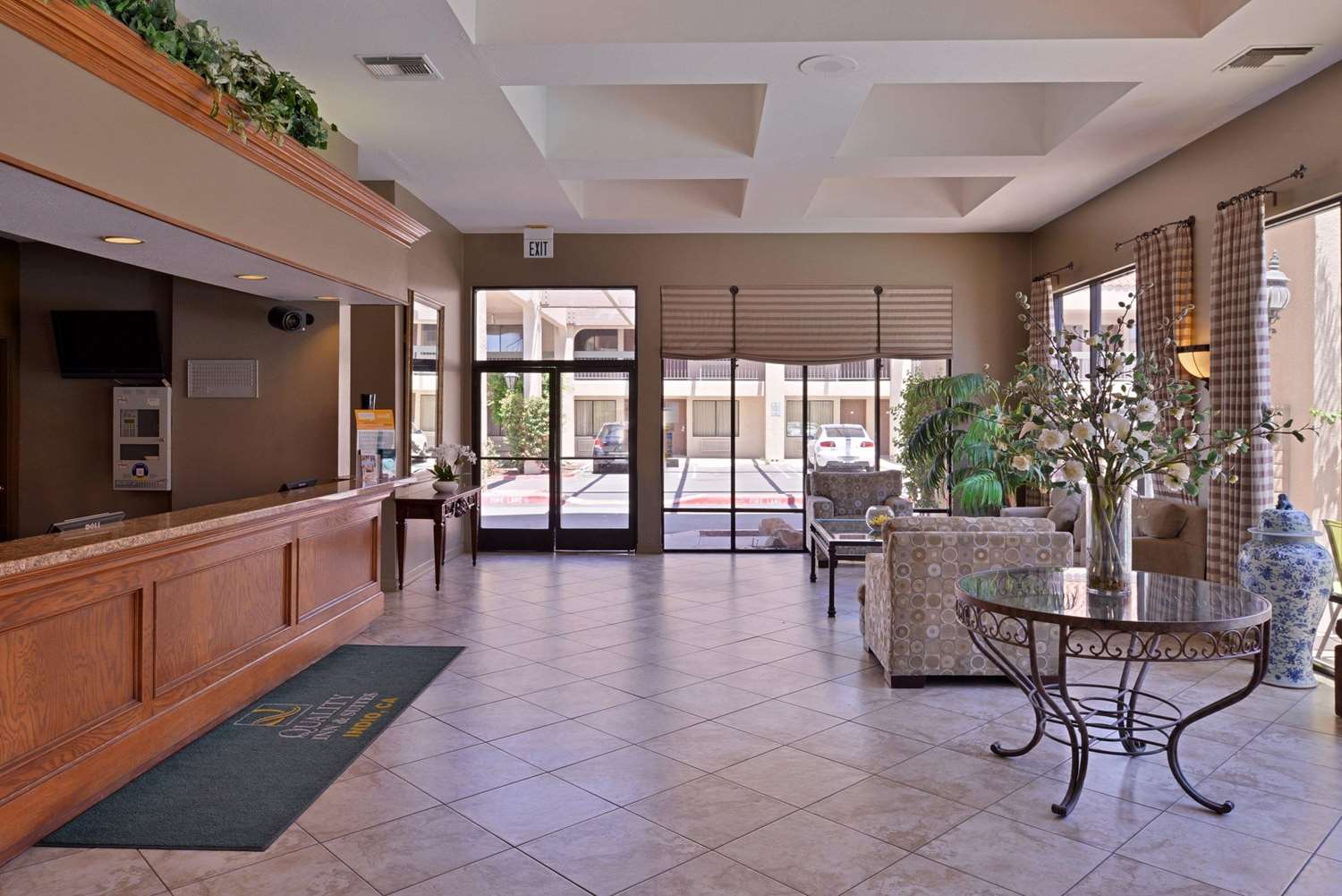 Signature Inn Indio I-10 Coachella Valley 8/36