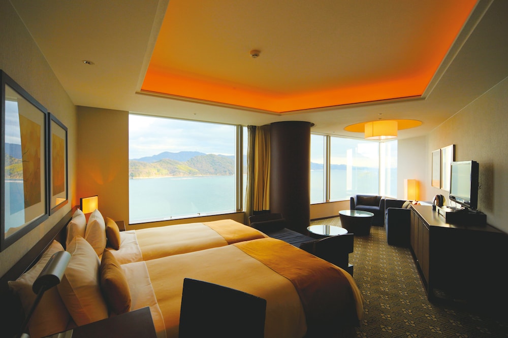 Grand Prince Hotel Hiroshima 29/73