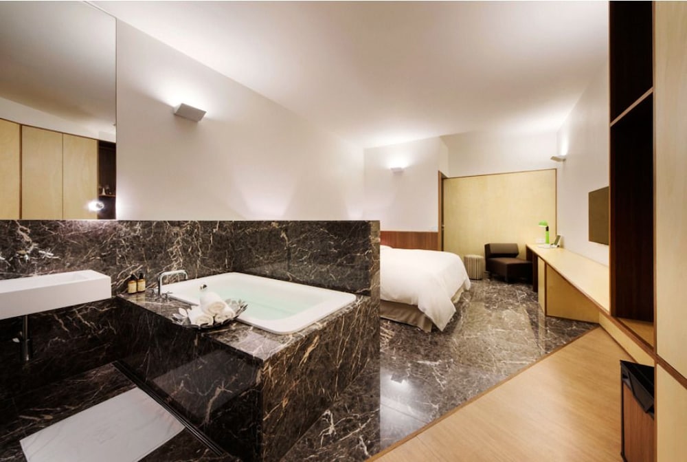 Sohsul Hotel Seoul (ex Snow Hotel) 47/63