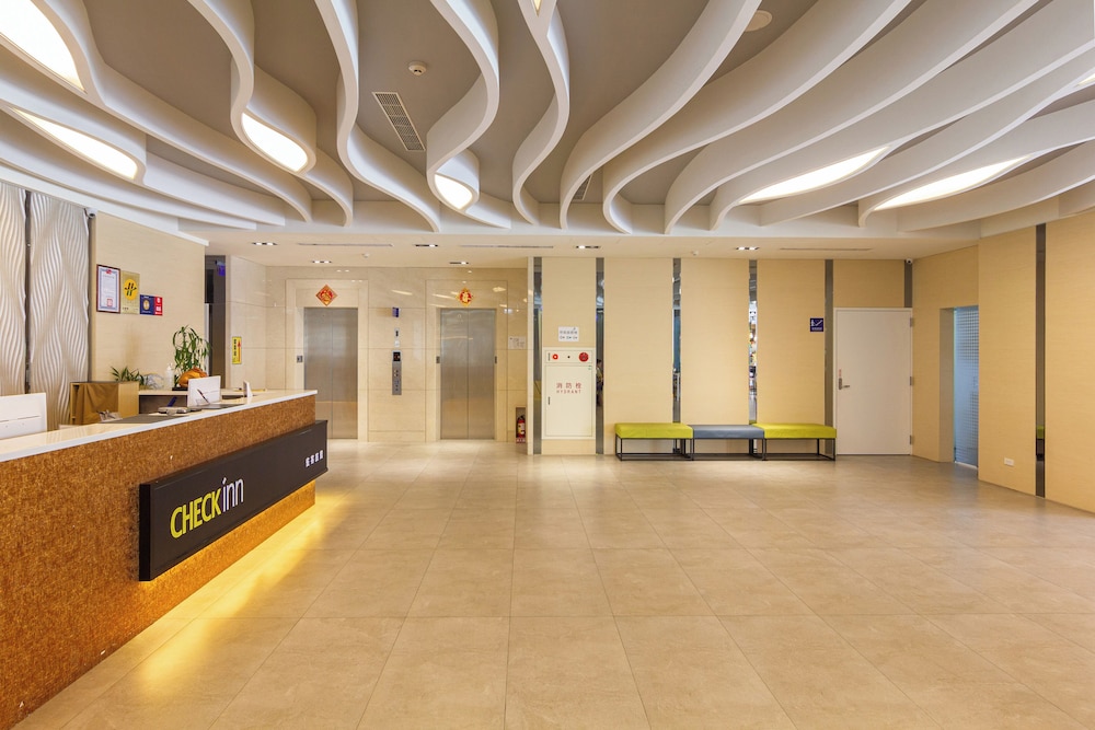 F Hotel Luzhou Taipei 6/47