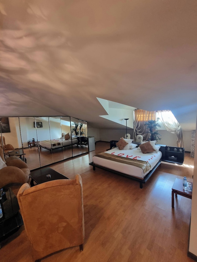Princessa Hotel Jounieh 48/78