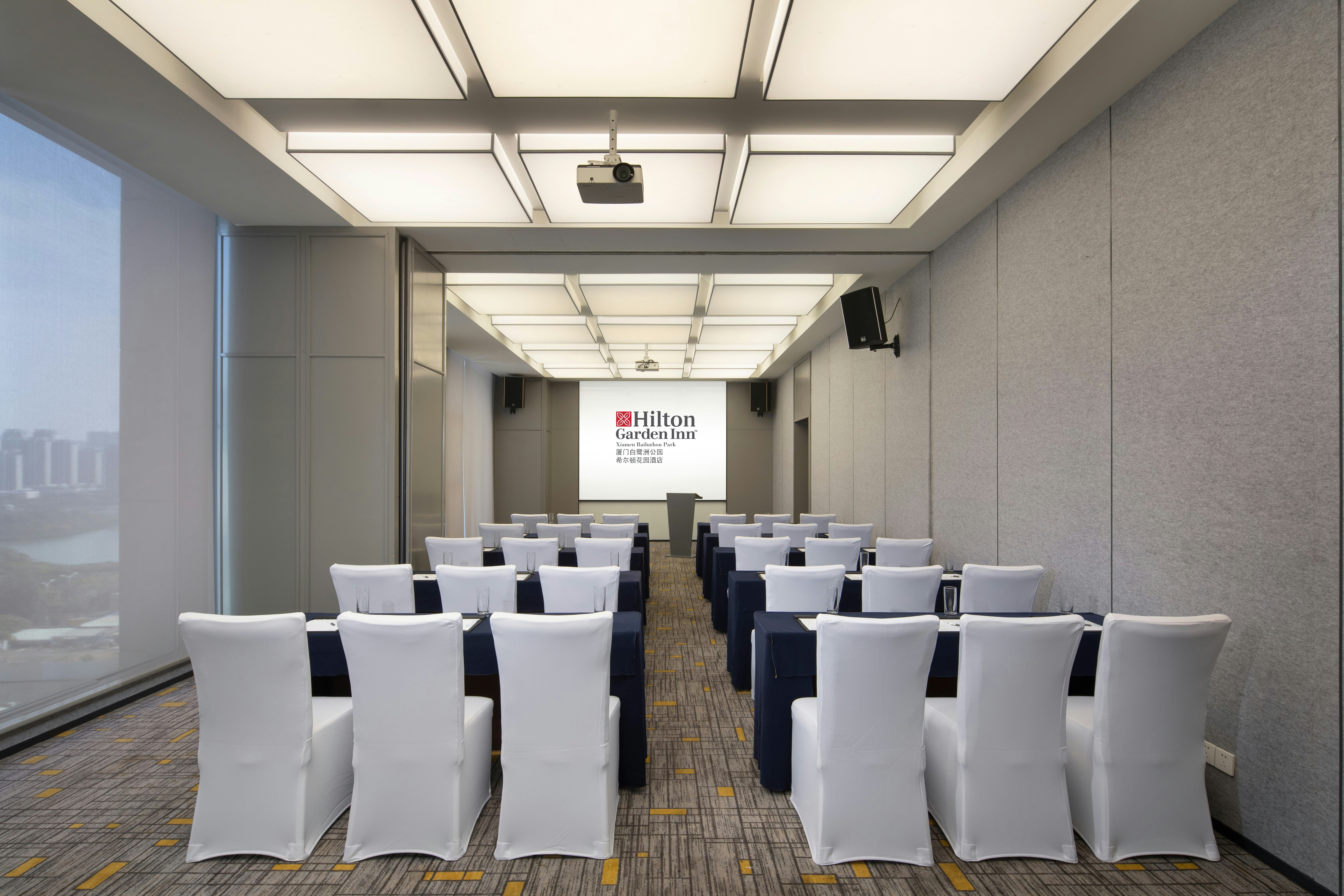 Hilton Garden Inn Xiamen Bailuzhou Park 29/34