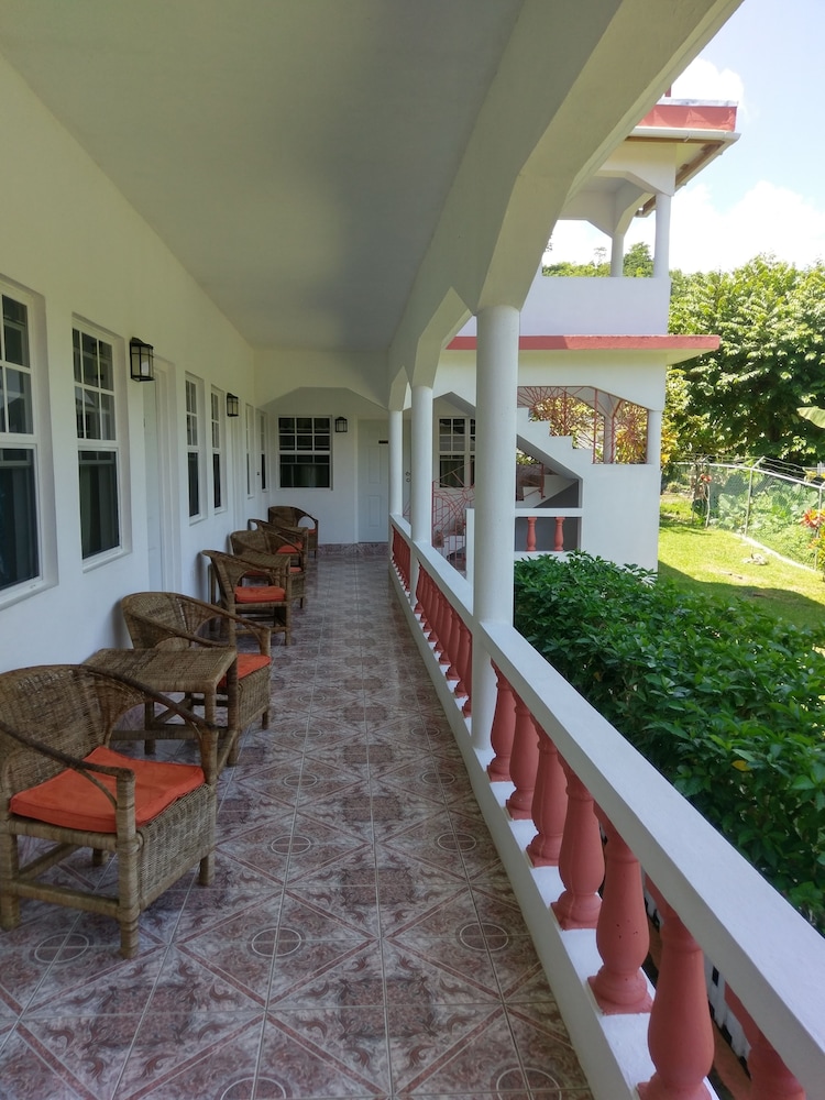 Polish Princess Guest House 27/28
