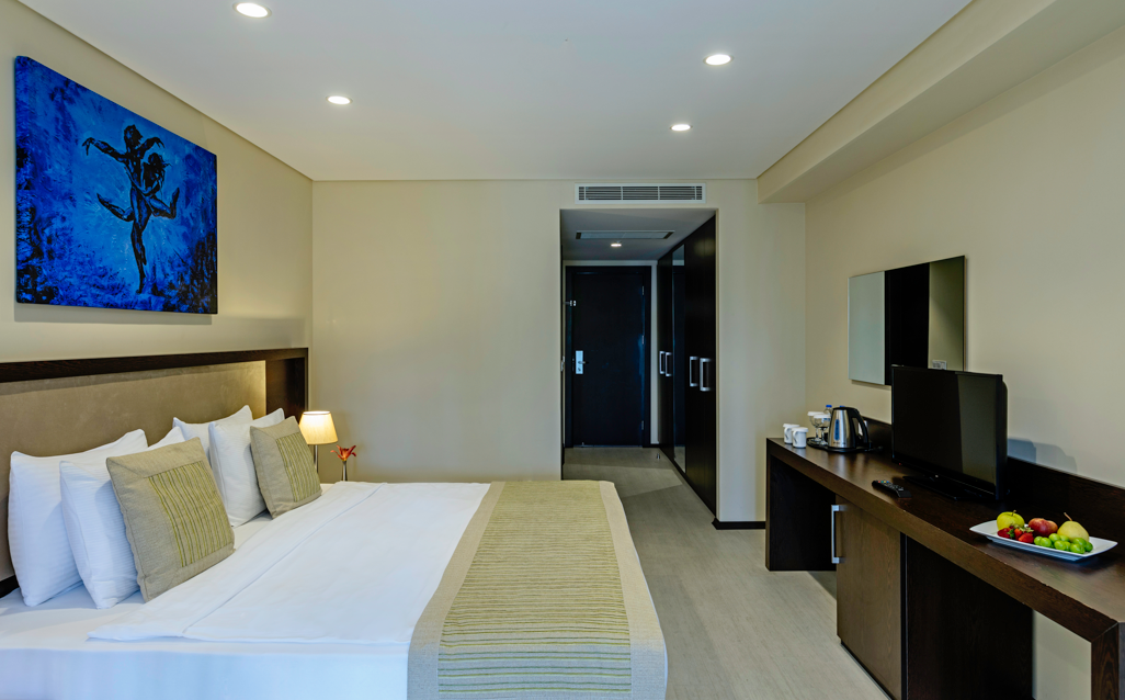 Superior, Double Bed, Land View