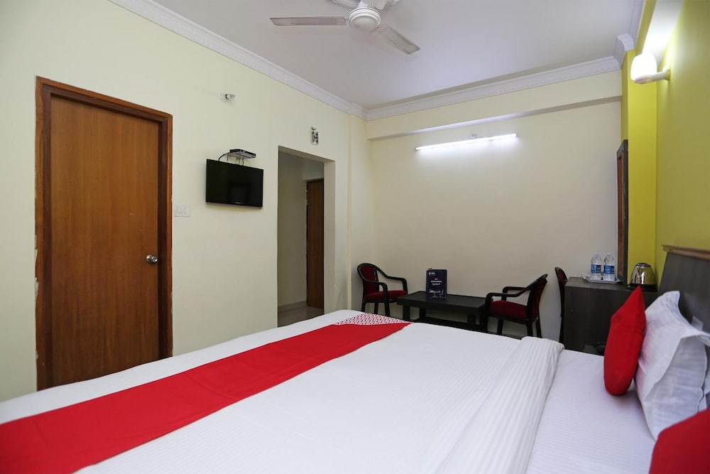 Hotel Ashoka Residency 12/36