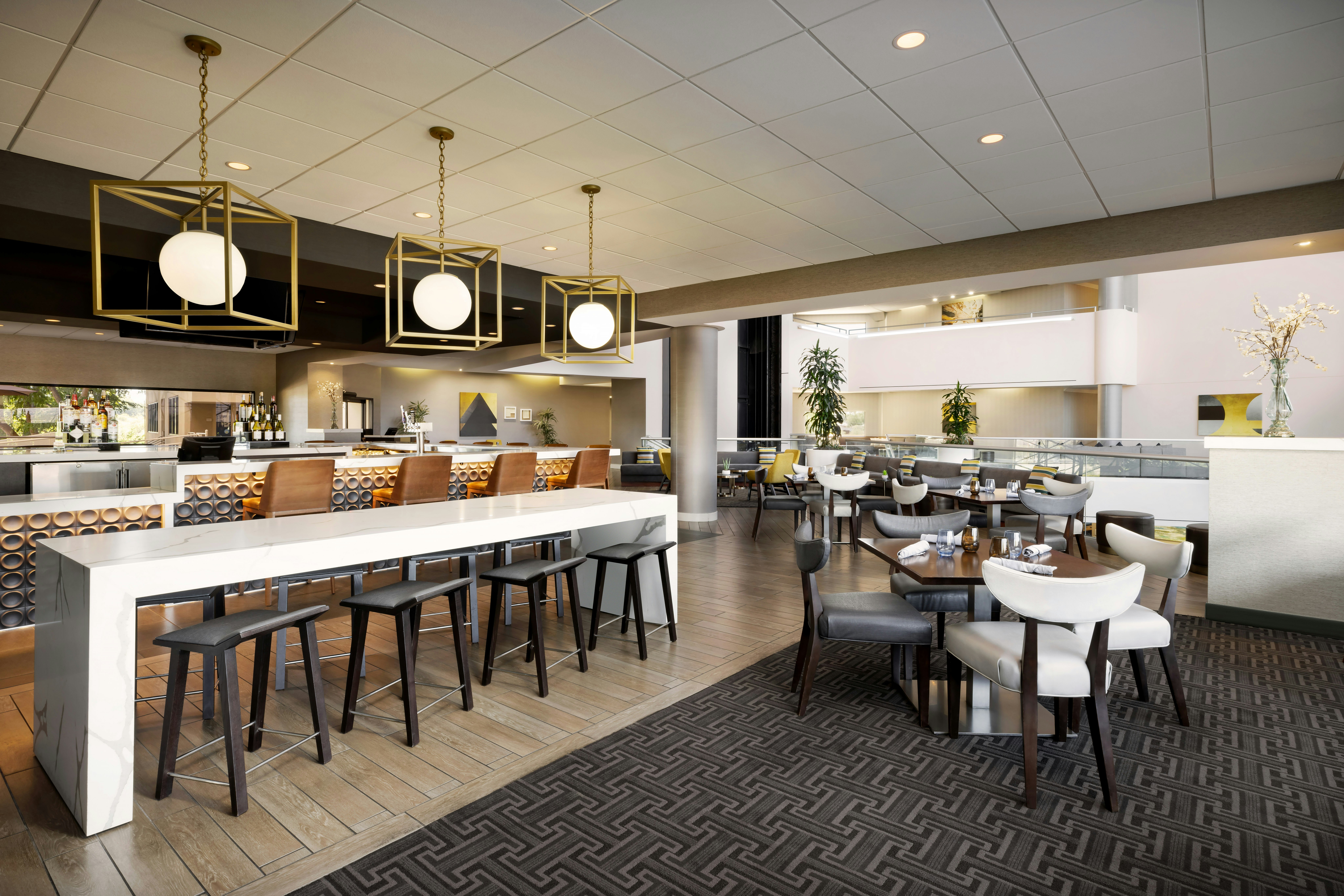 HILTON TUCSON EAST 30/53