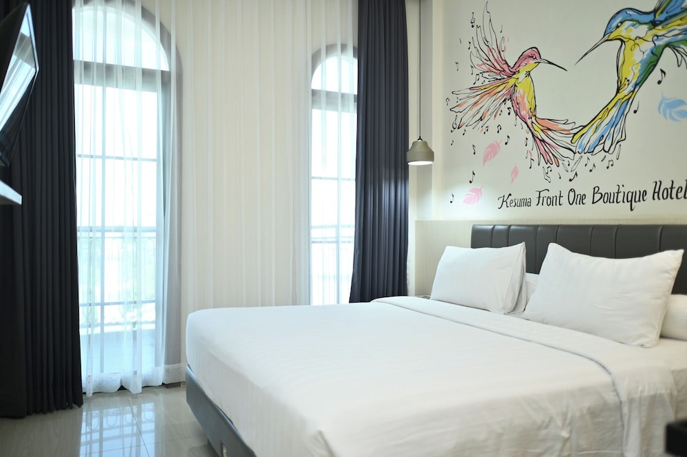 EXECUTIVE, DOUBLE BED