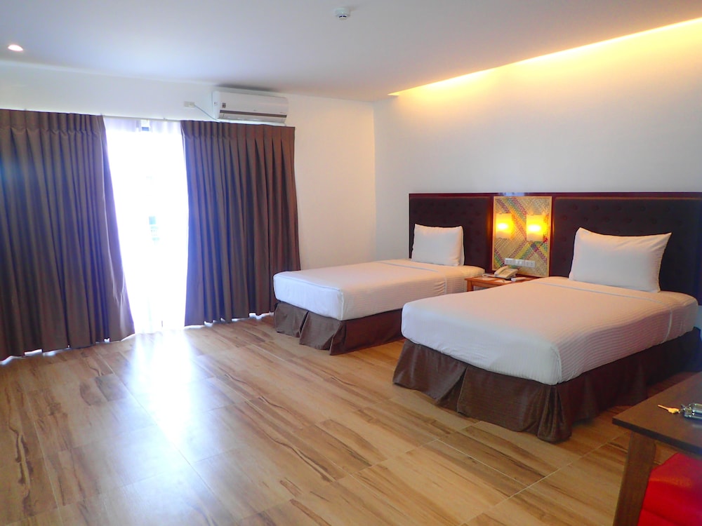 Aozora Seaside Mactan 29/68