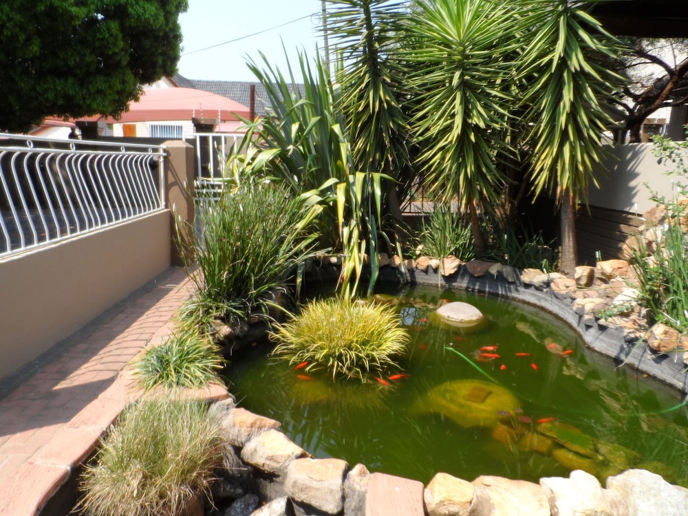 African Sky Guest House 29/50