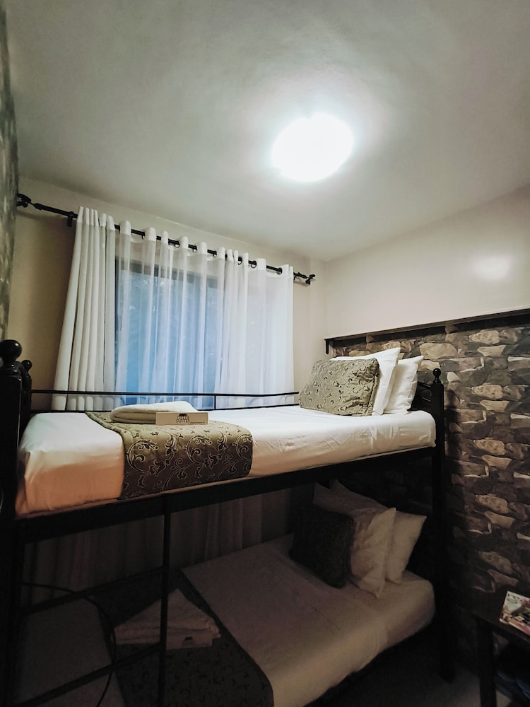 Delle Suites 37/68