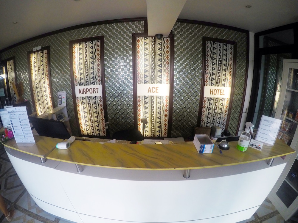 Airport Ace Hotel 7/66
