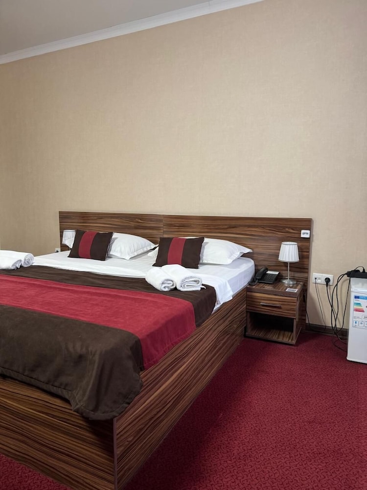 Premier Inn 12/40