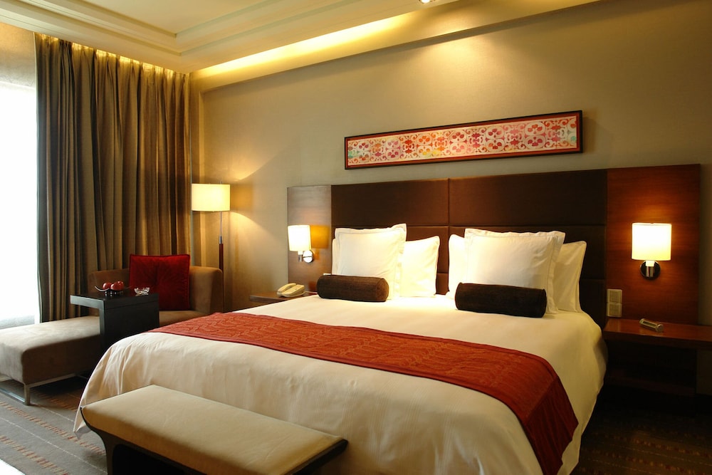 Crowne Plaza Gurgaon 17/82
