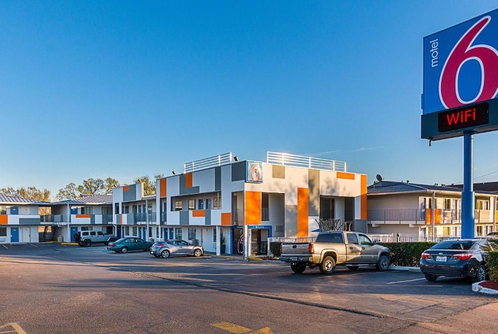 Motel6 Austin, TX - Airport - South 47/58