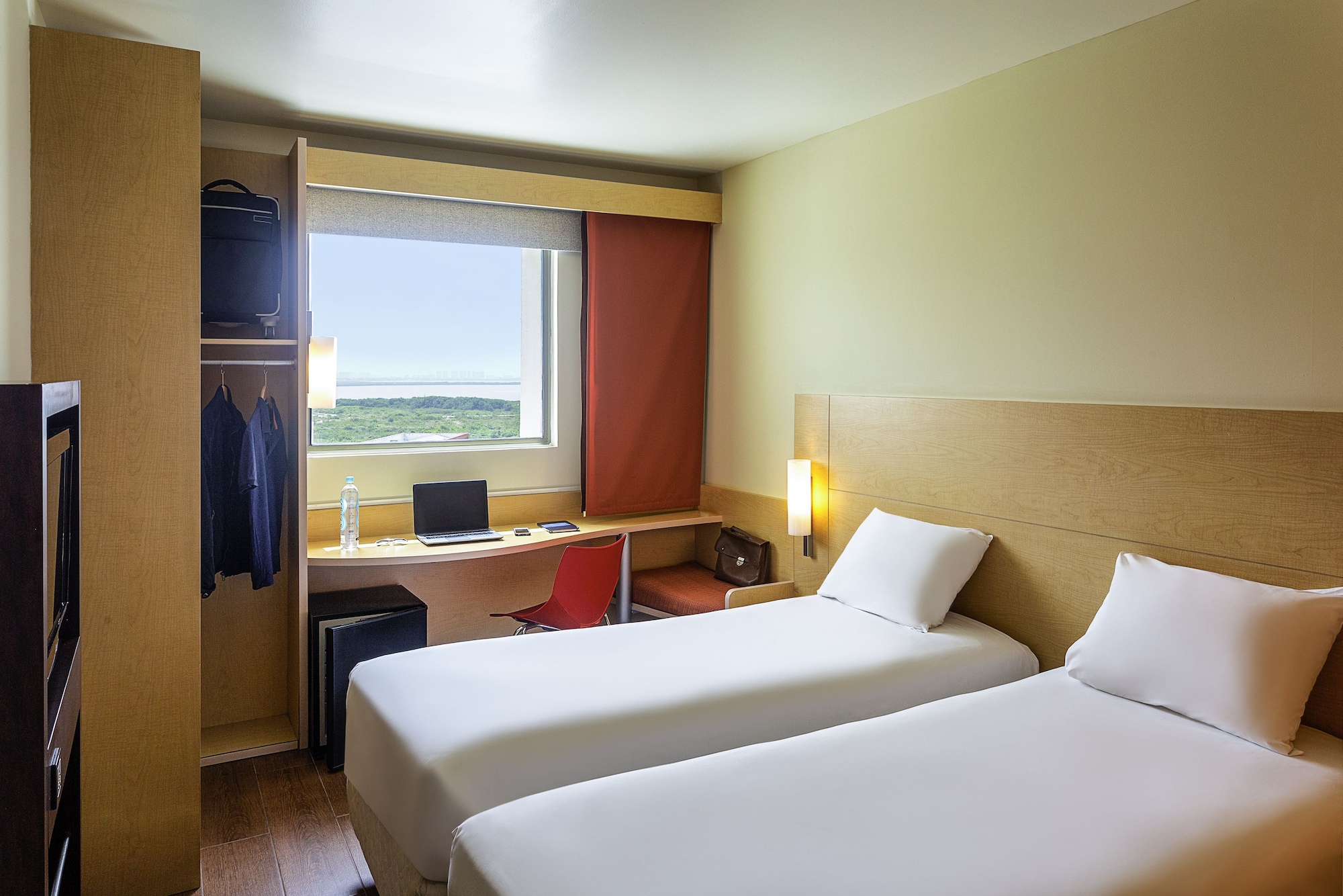 RENOVATED, STANDARD, TWIN BEDS