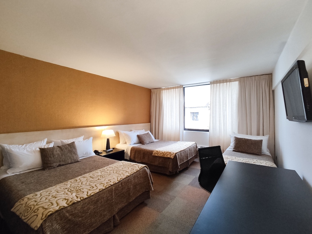 Hotel Alborada 9/57