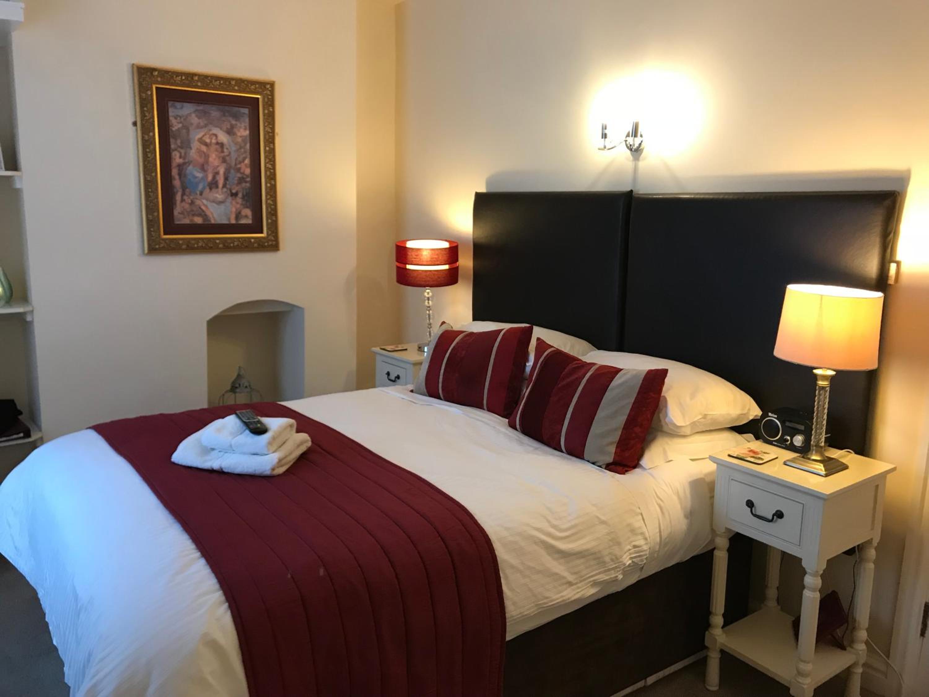 ISUITES Serviced Accommodation 1/23