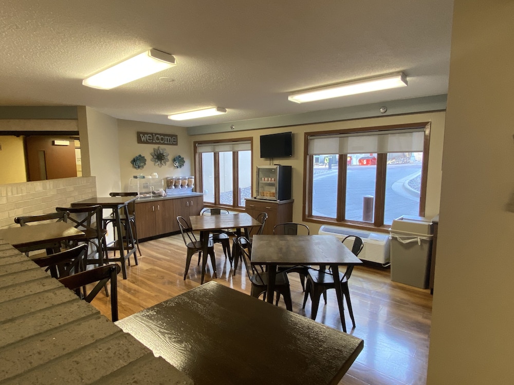 The Center Inn 19/30