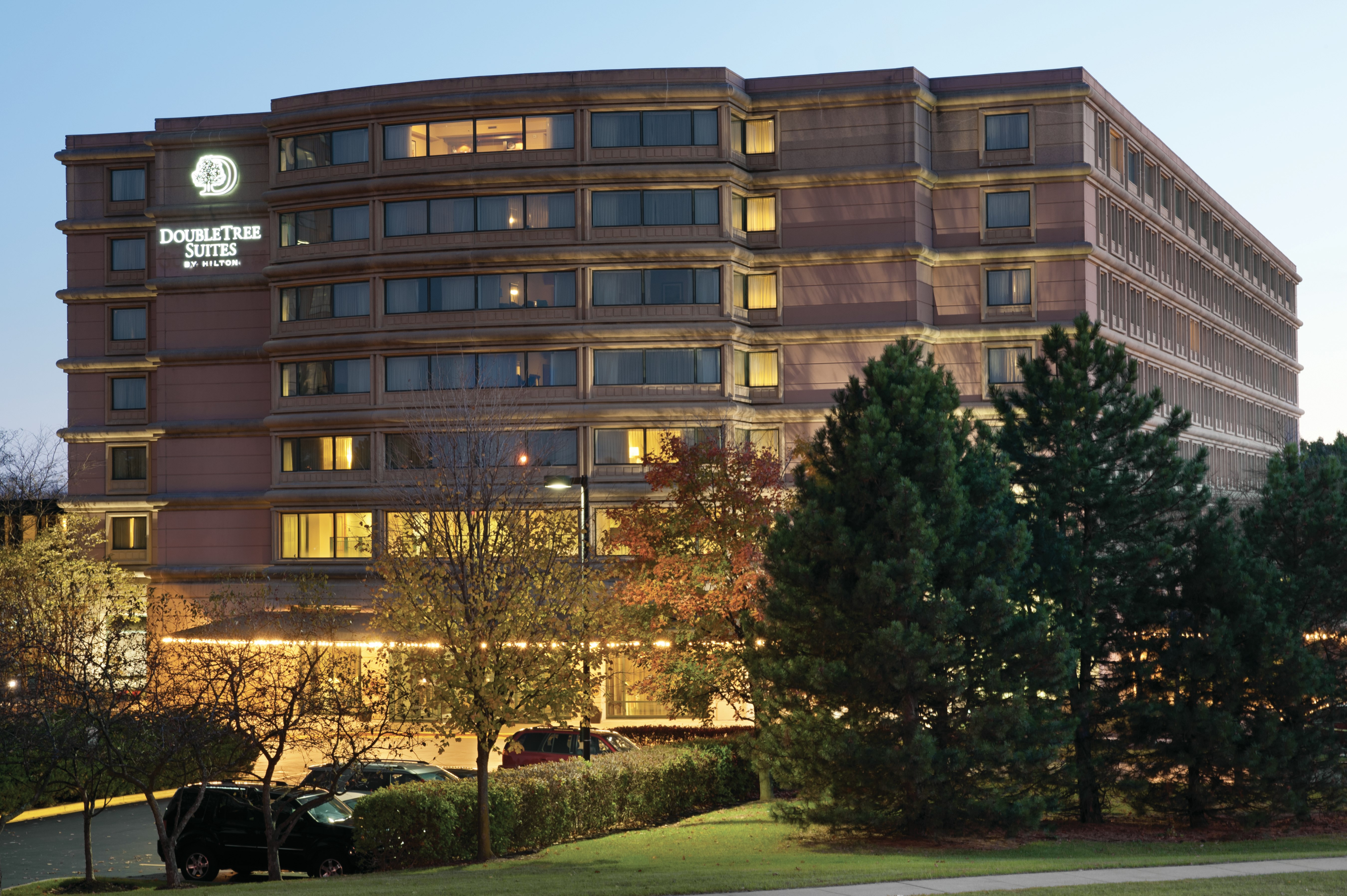 DoubleTree Suites by Hilton Hotel & Conference Center Chicago-Downers Grove in DOWNERS GROVE - IL