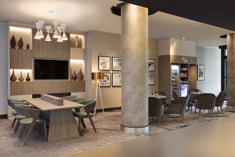Leonardo Hotel London Watford 28/39