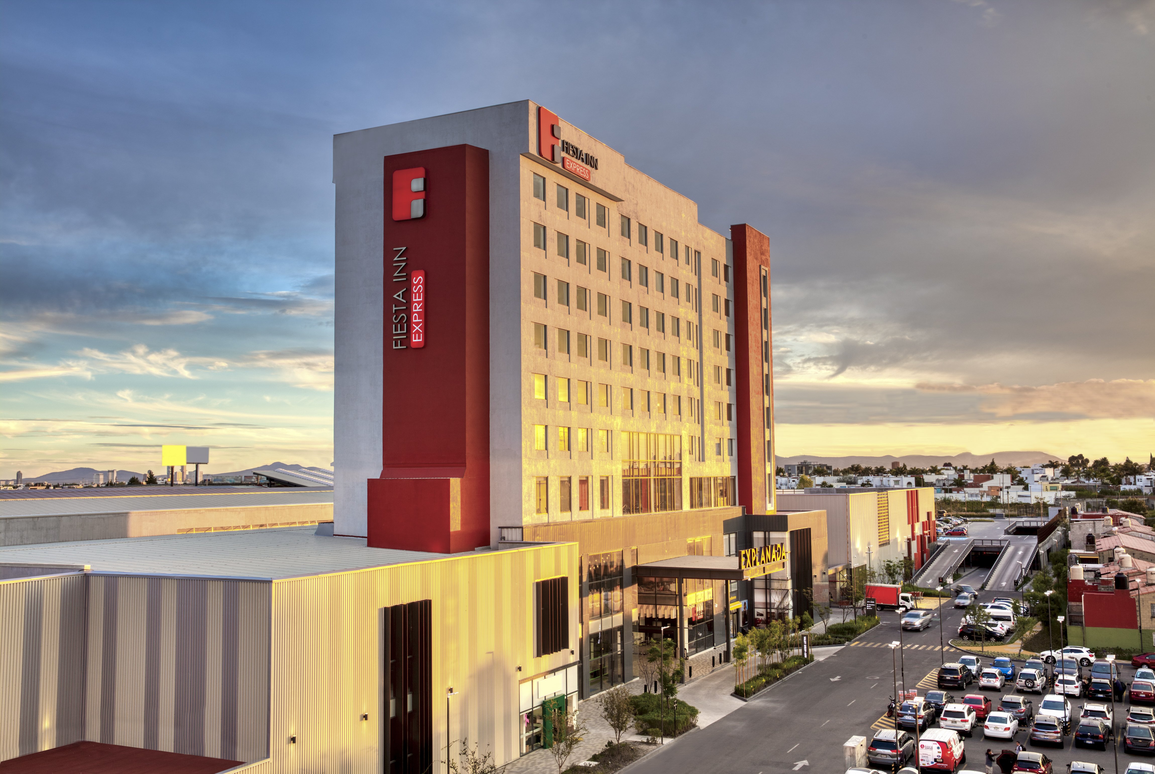 Fiesta Inn Express Puebla Explanada 4/37