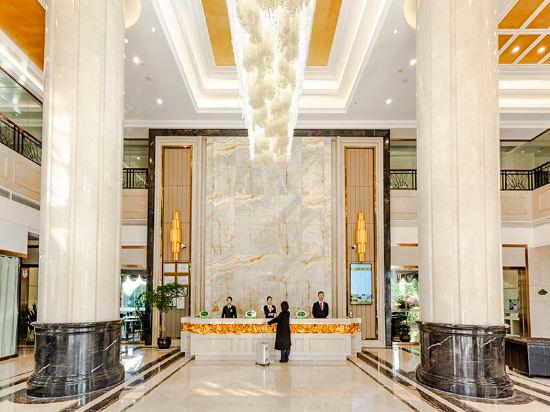 Vienna International Hotel (Loudi Stadium) 15/40